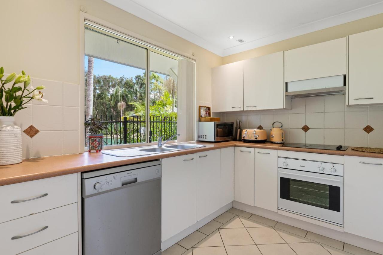 Treetops Lakeside Apartments Byron Bay Exterior photo