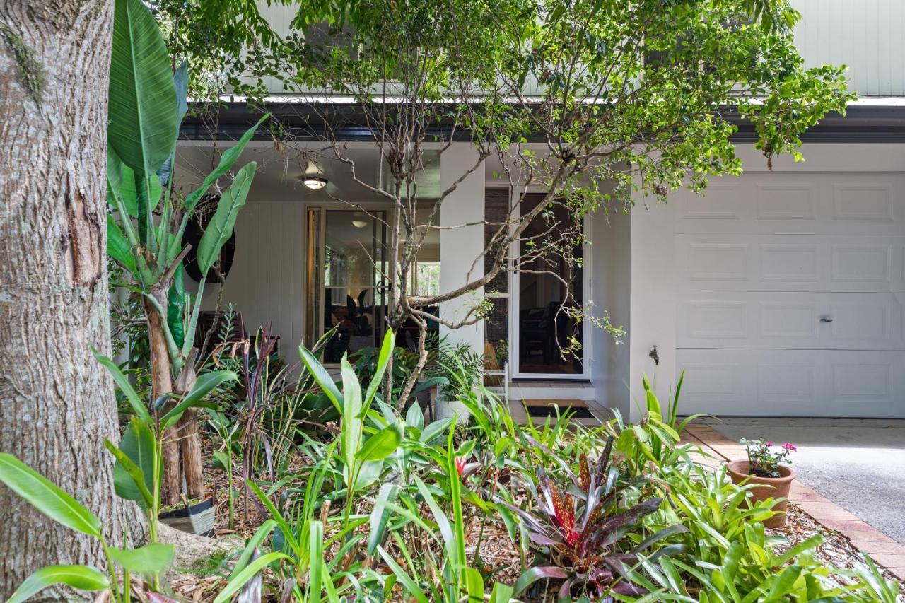 Treetops Lakeside Apartments Byron Bay Exterior photo