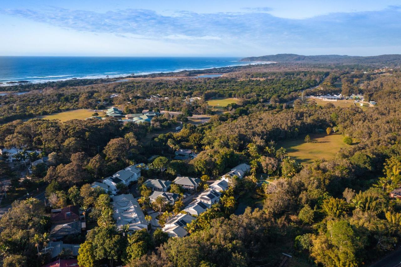 Treetops Lakeside Apartments Byron Bay Exterior photo