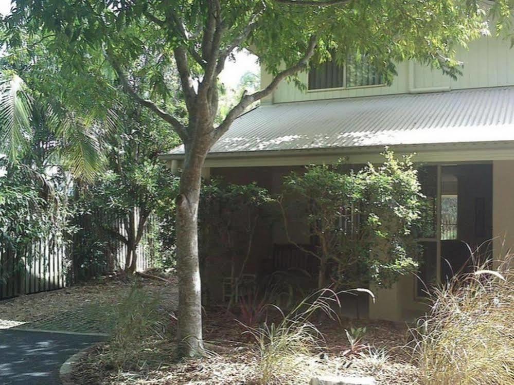 Treetops Lakeside Apartments Byron Bay Exterior photo