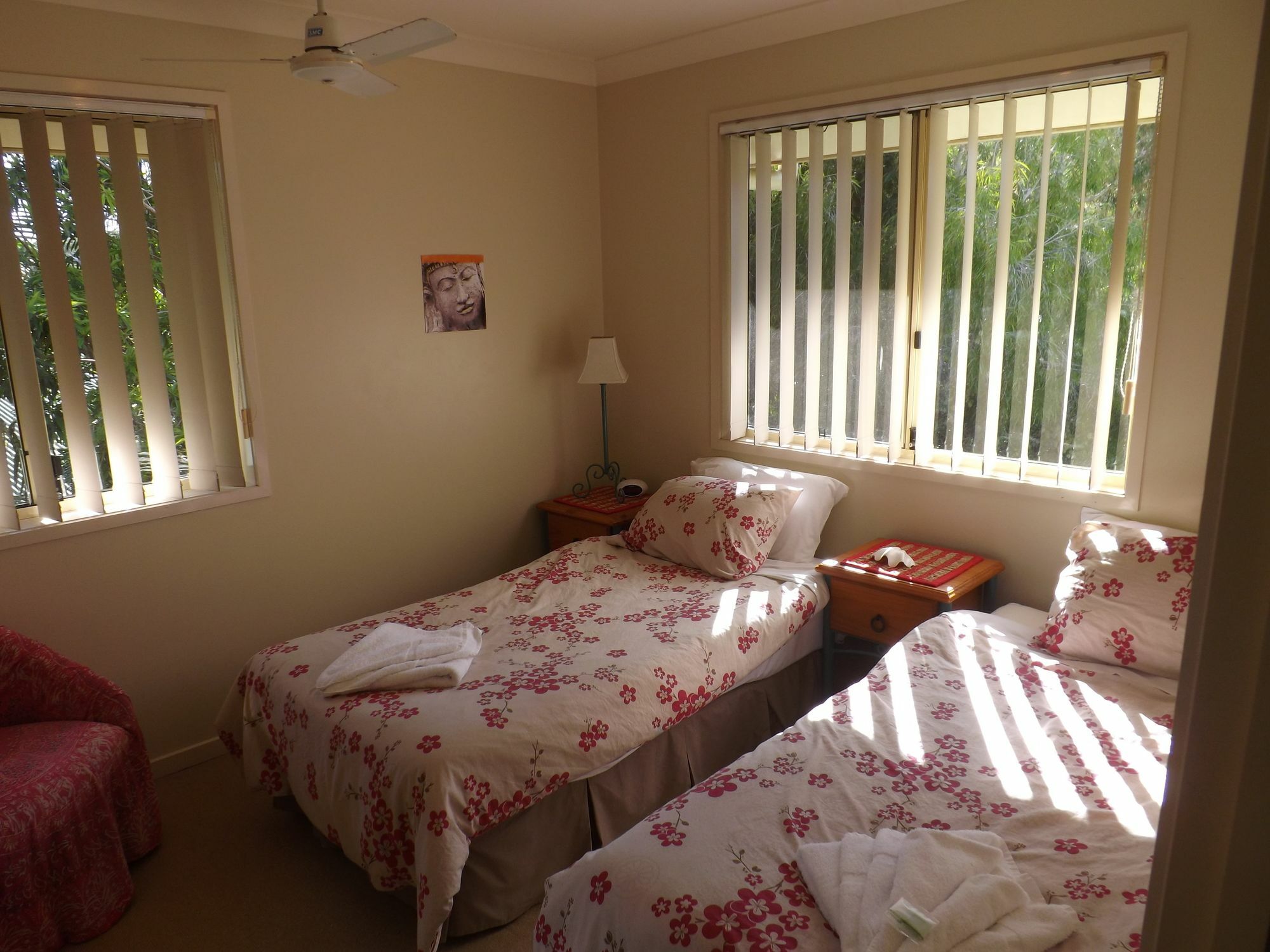 Treetops Lakeside Apartments Byron Bay Exterior photo